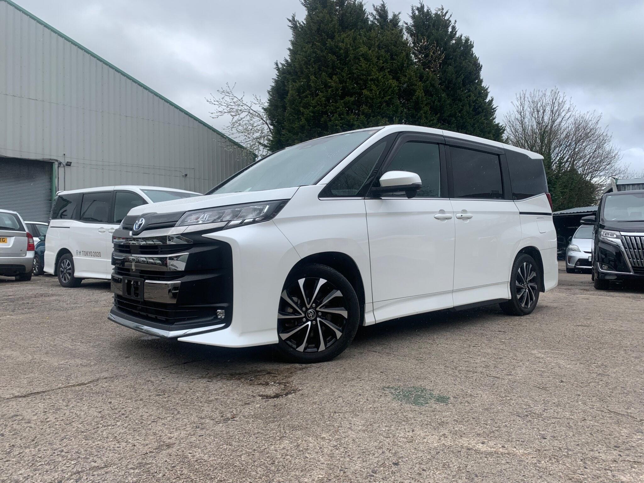 Toyota Noah Finance Deals | AutoTrader UK